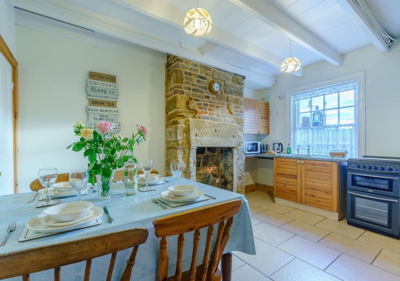Alice Cottage Robin Hood's Bay Buitenkant foto